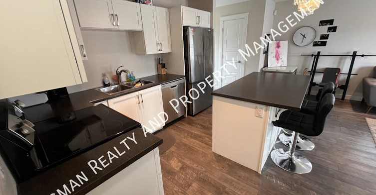 B-4501 Green Apple Drive, Regina, SK, S4V 2Z6 - 4