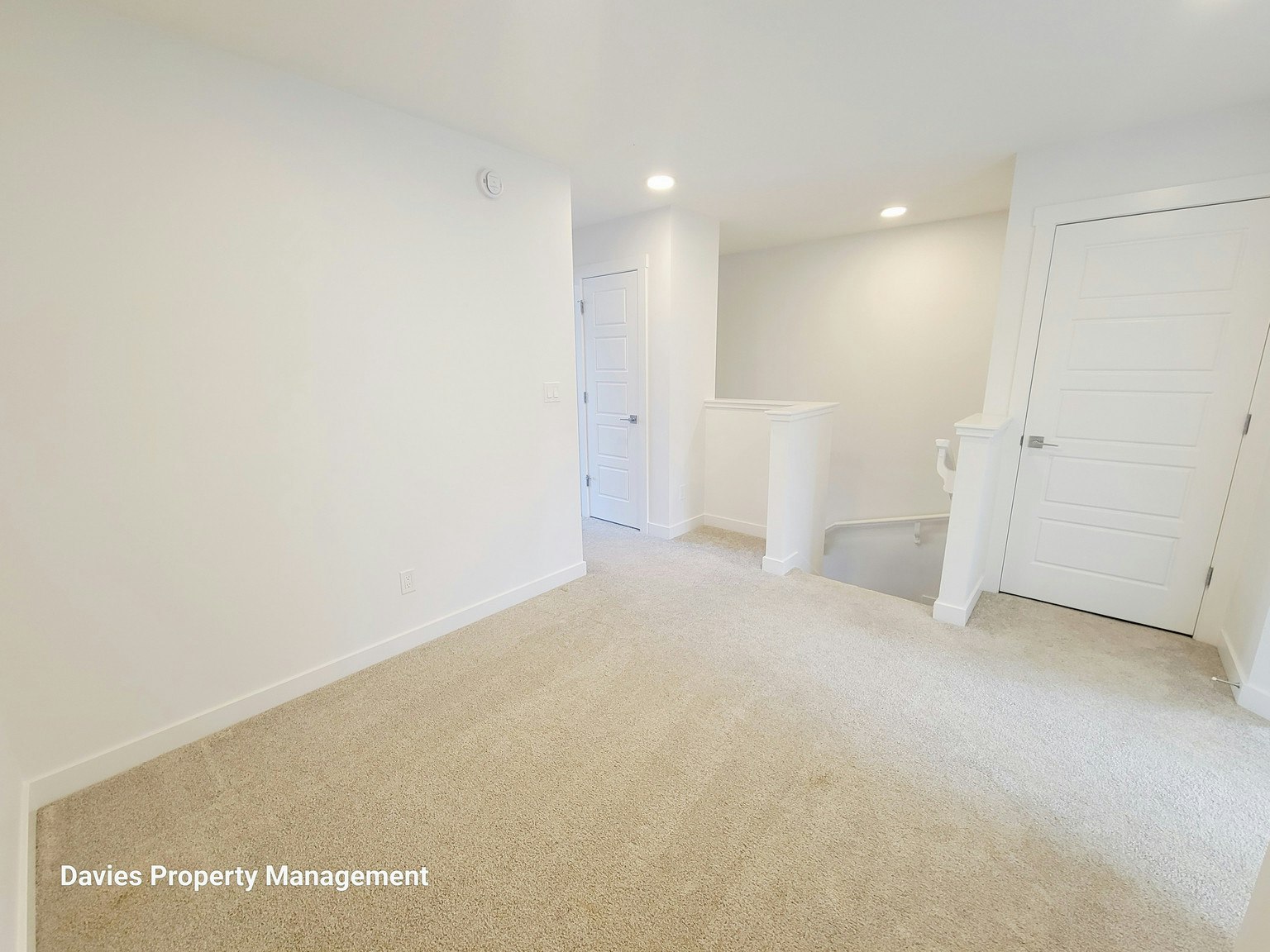 4677 177 Avenue Northwest, Edmonton, AB, T5Y 4G4 - 7