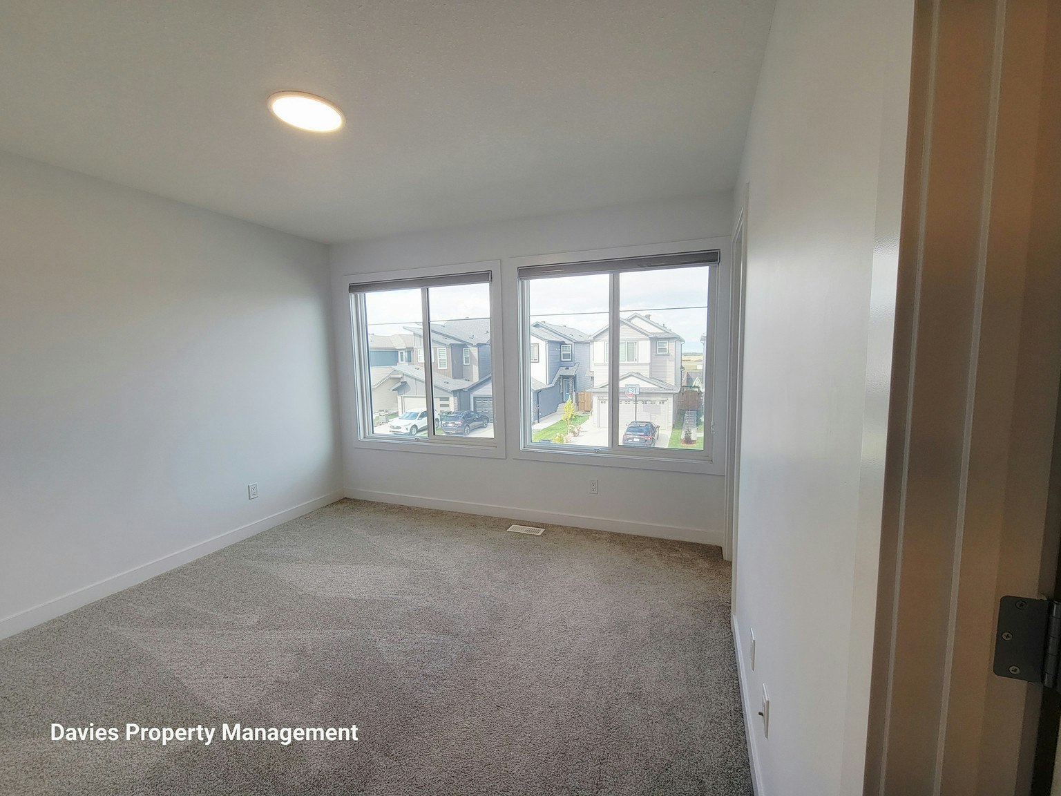 4677 177 Avenue Northwest, Edmonton, AB, T5Y 4G4 - 15