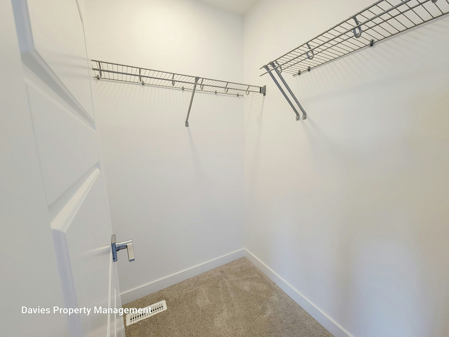 4677 177 Avenue Northwest, Edmonton, AB, T5Y 4G4 - 13