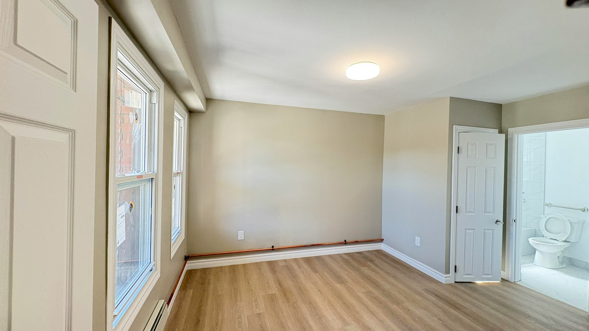 19 Westinghouse Avenue, Hamilton, ON, L8L 6E4 - 6