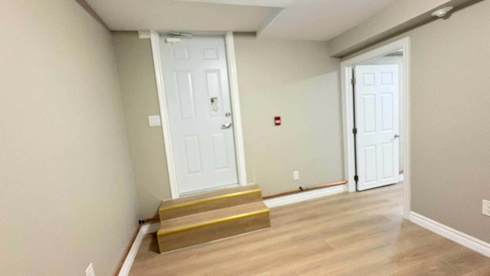 19 Westinghouse Avenue, Hamilton, ON, L8L 6E4 - 17