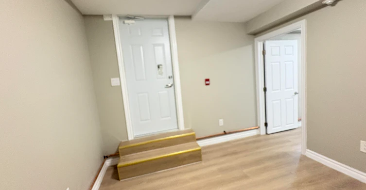19 Westinghouse Avenue, Hamilton, ON, L8L 6E4 - 17