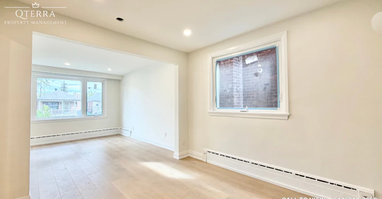 1-10 Lapp Street, Toronto, ON, M6N 3W6 - 3