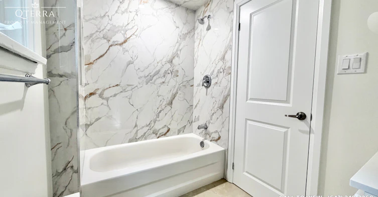 1-10 Lapp Street, Toronto, ON, M6N 3W6 - 10