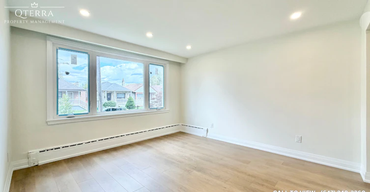 1-10 Lapp Street, Toronto, ON, M6N 3W6