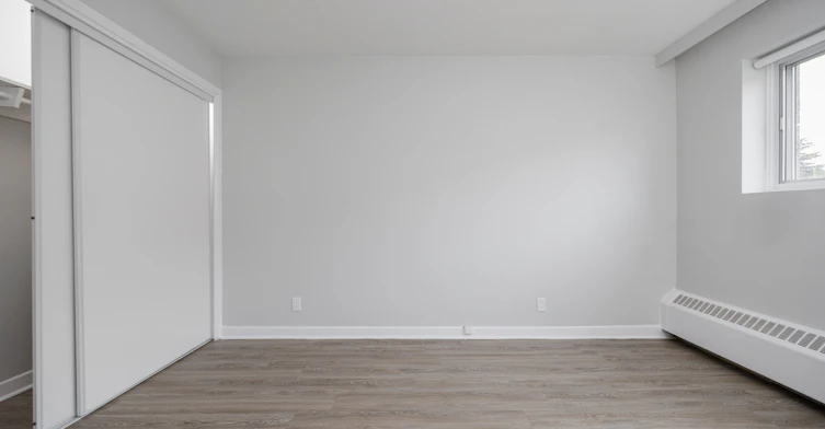 3 Hogan Street, Ottawa, ON, K2E 5E8 - 5