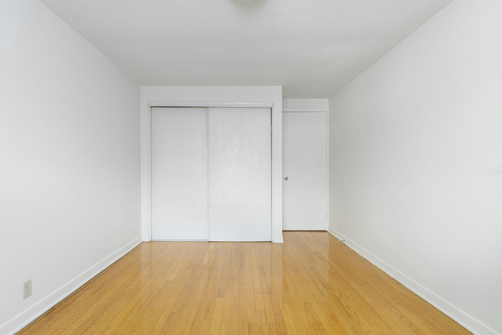 3 Hogan Street, Ottawa, ON, K2E 5E8 - 10
