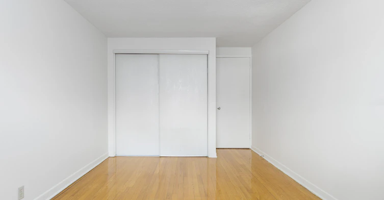3 Hogan Street, Ottawa, ON, K2E 5E8 - 10