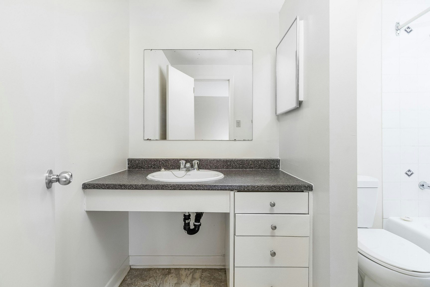 3 Hogan Street, Ottawa, ON, K2E 5E8 - 12