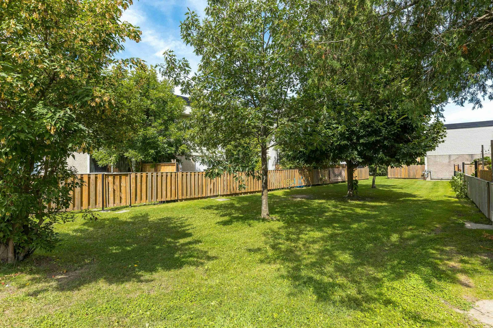 3 Hogan Street, Ottawa, ON, K2E 5E8 - 14