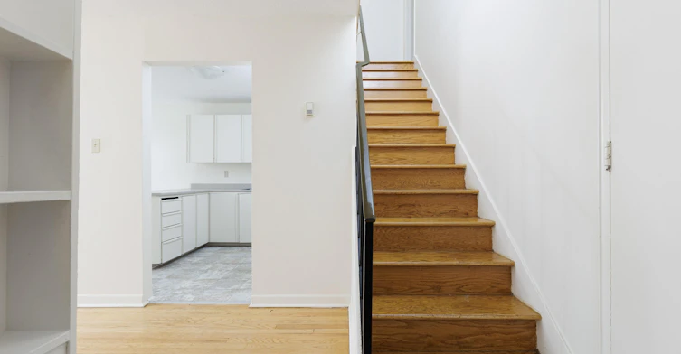 3 Hogan Street, Ottawa, ON, K2E 5E8 - 7