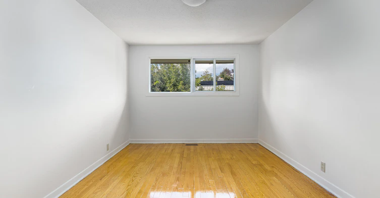 3 Hogan Street, Ottawa, ON, K2E 5E8 - 9