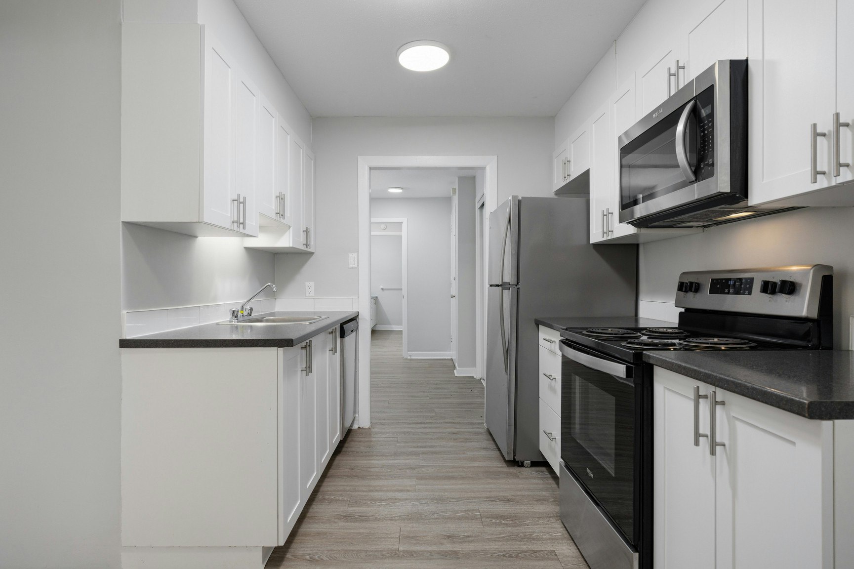 3 Hogan Street, Ottawa, ON, K2E 5E8 - 9