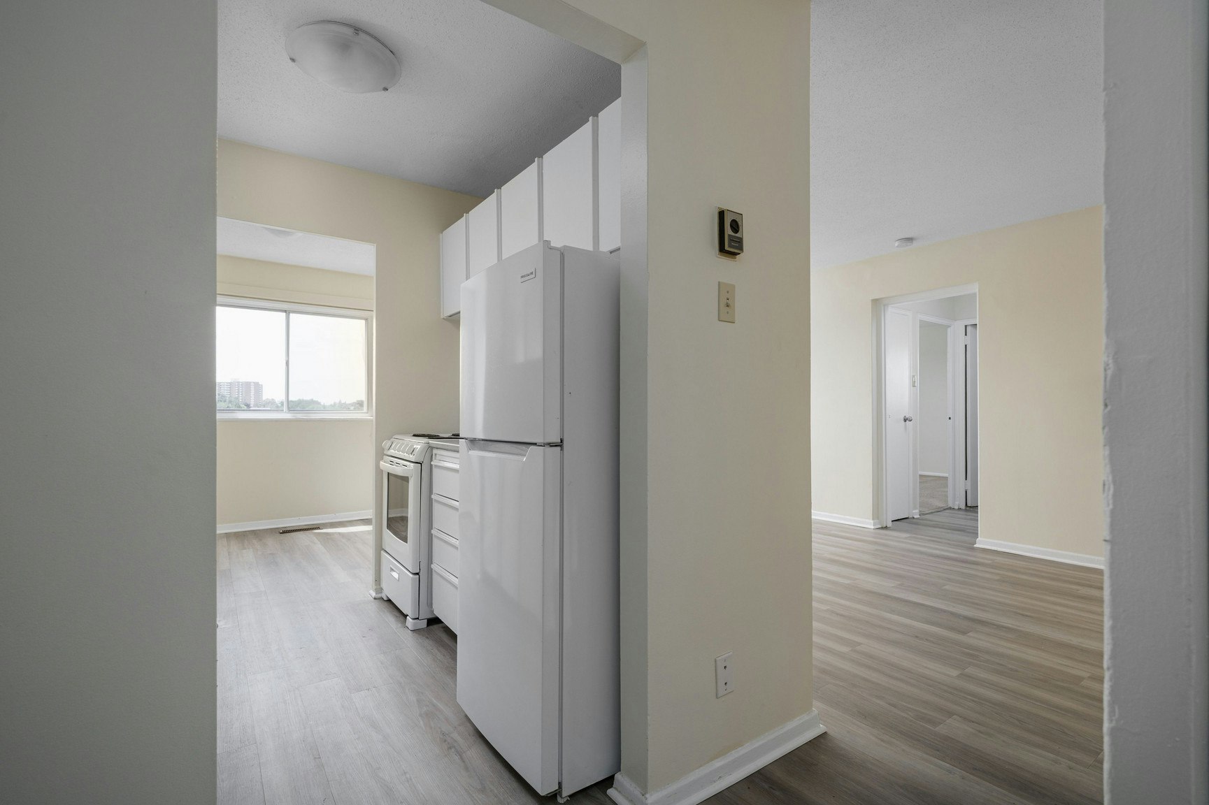 3 Hogan Street, Ottawa, ON, K2E 5E8 - 11