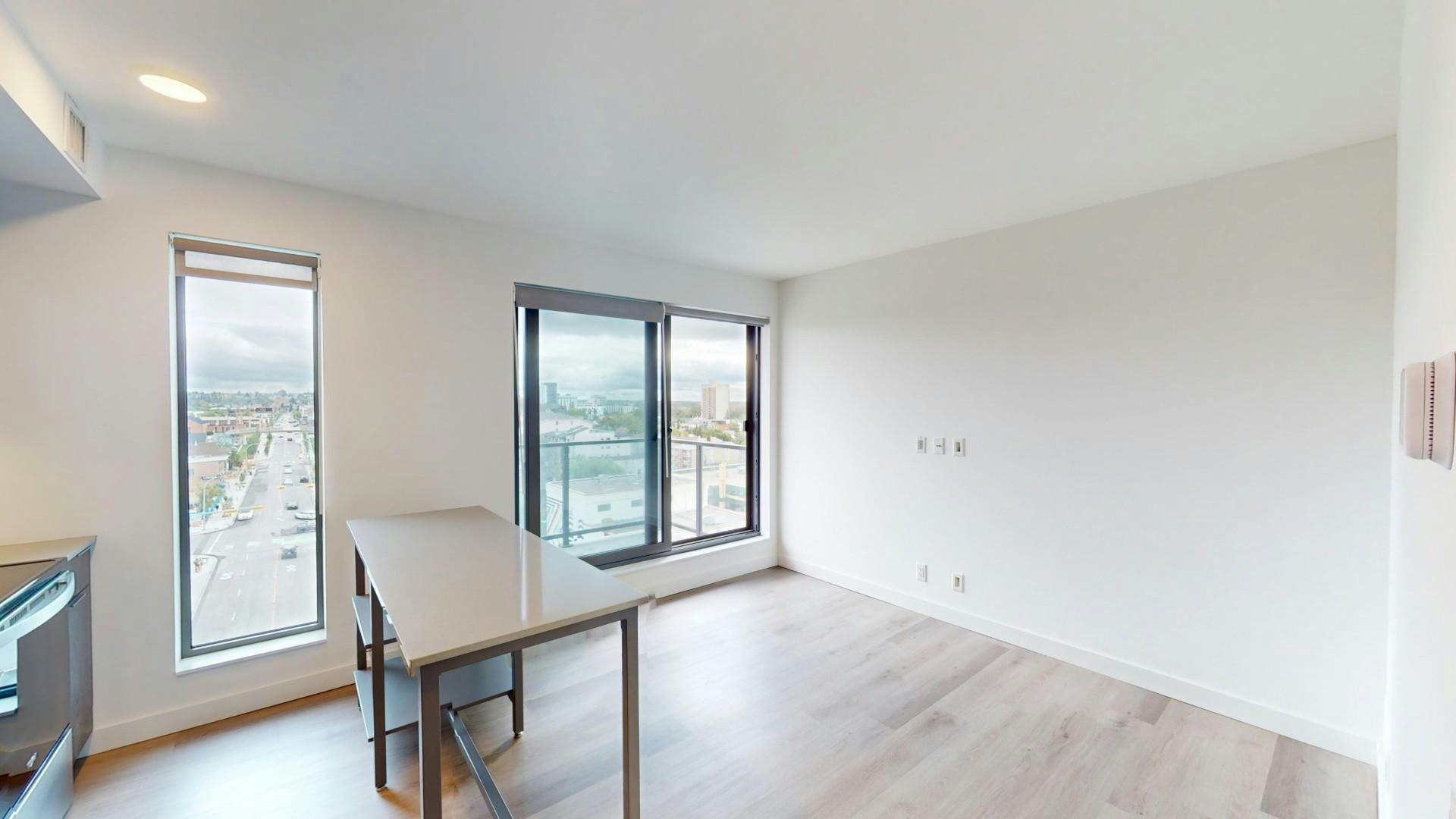 123 4th Street NE, Calgary, AB, T2E 8K3 - 2