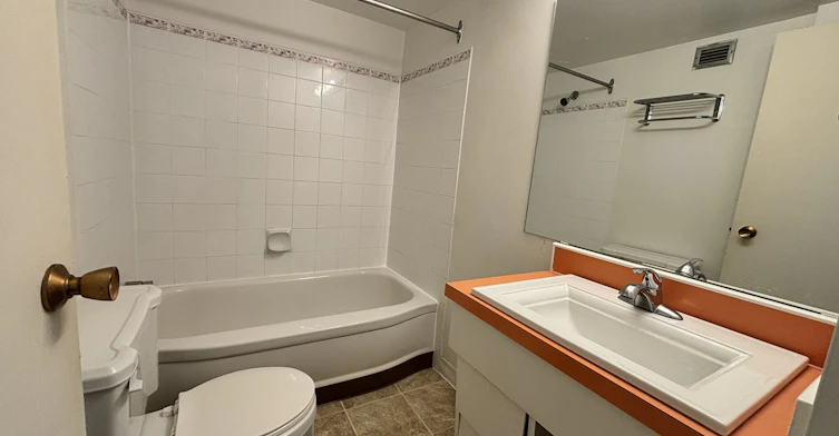 10101 Saskatchewan Drive Northwest, Edmonton, AB, T6E 4R6 - 7