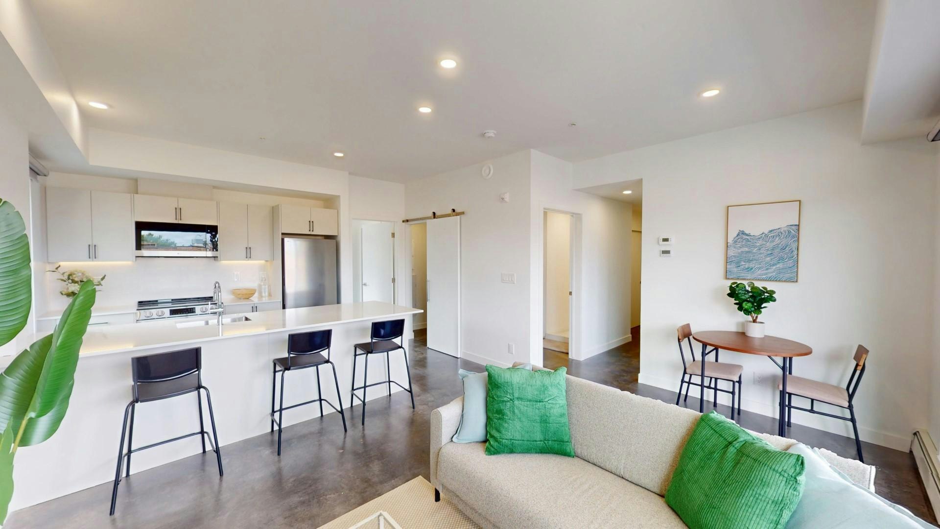 1431 9 Avenue SE, Calgary, AB, T2G 0T4 - 3