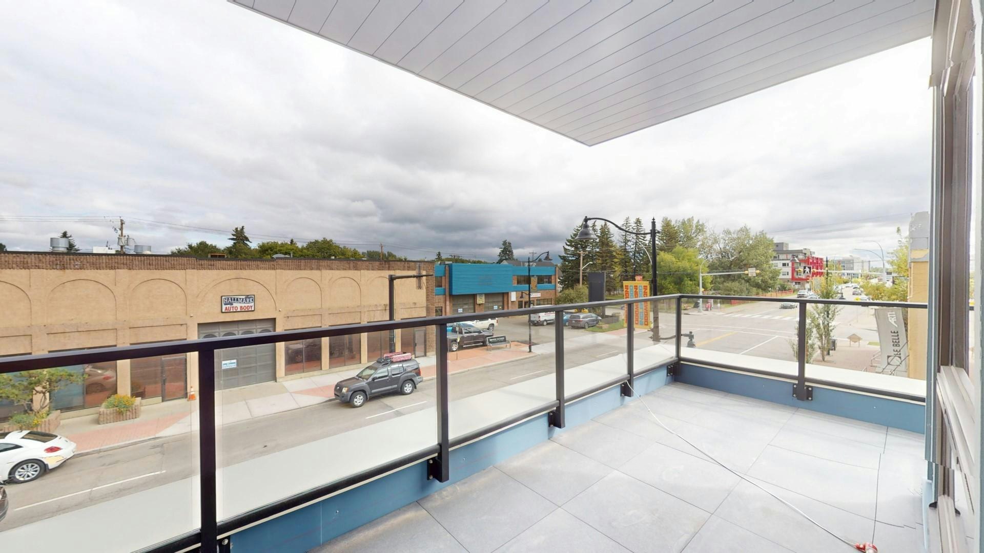 1431 9 Avenue SE, Calgary, AB, T2G 0T4 - 8