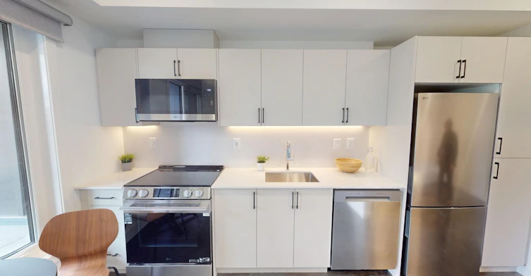 1431 9 Avenue SE, Calgary, AB, T2G 0T4 - 34