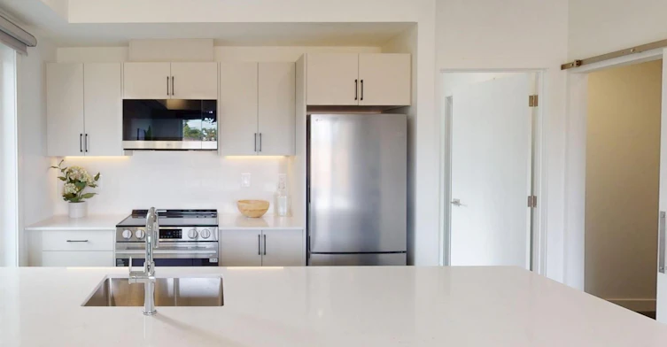 1431 9 Avenue SE, Calgary, AB, T2G 0T4 - 6