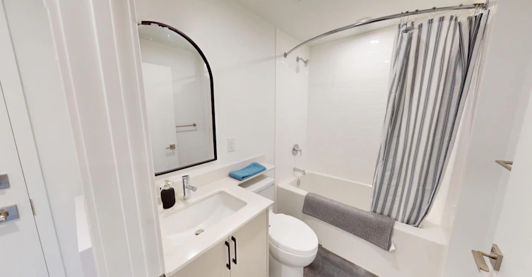 1431 9 Avenue SE, Calgary, AB, T2G 0T4 - 41