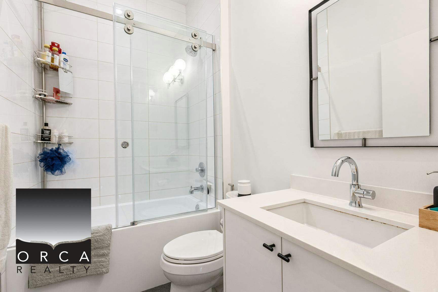 1784 Charles Street, Vancouver, BC, V5L 2T5 - 11