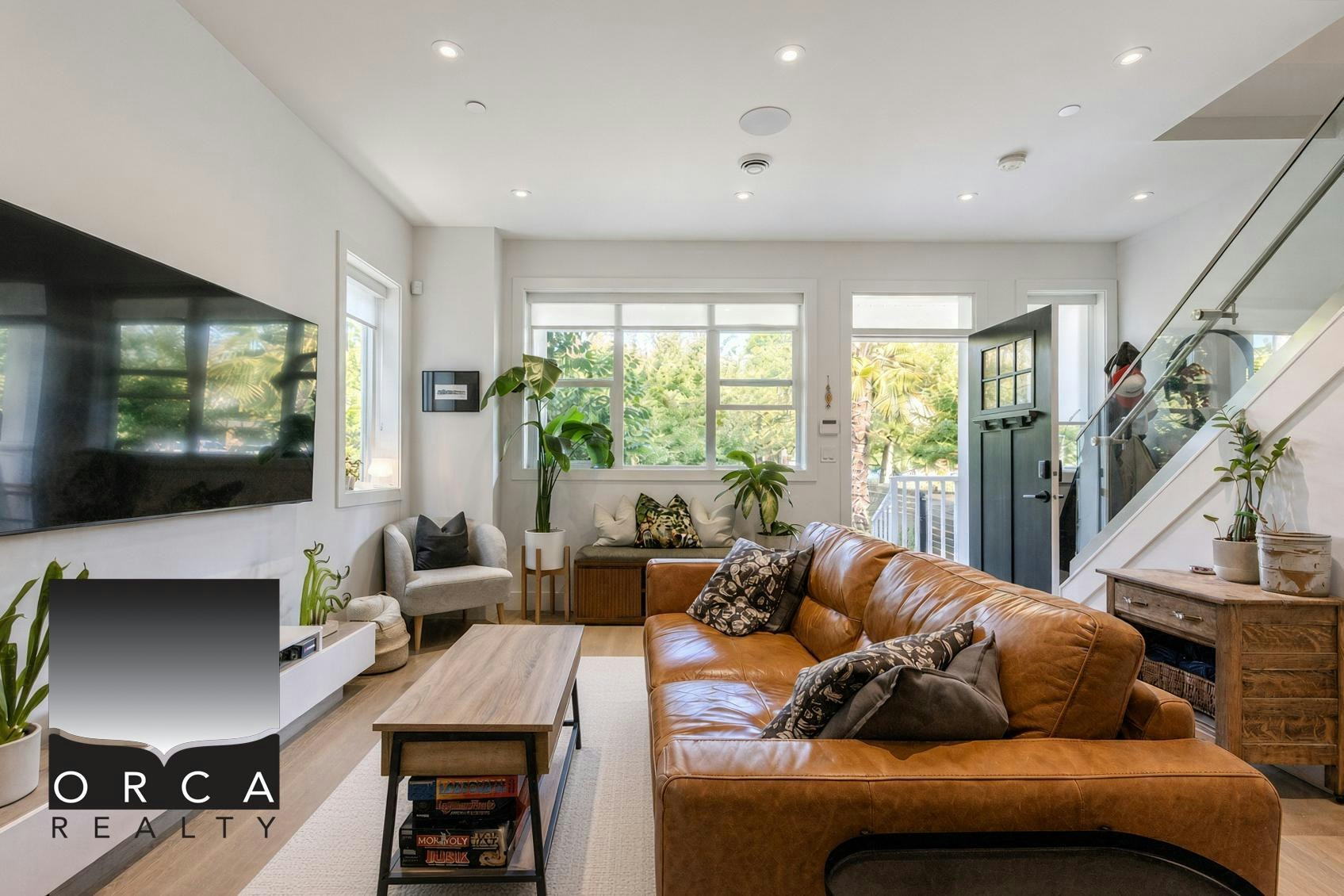 1784 Charles Street, Vancouver, BC, V5L 2T5 - 3