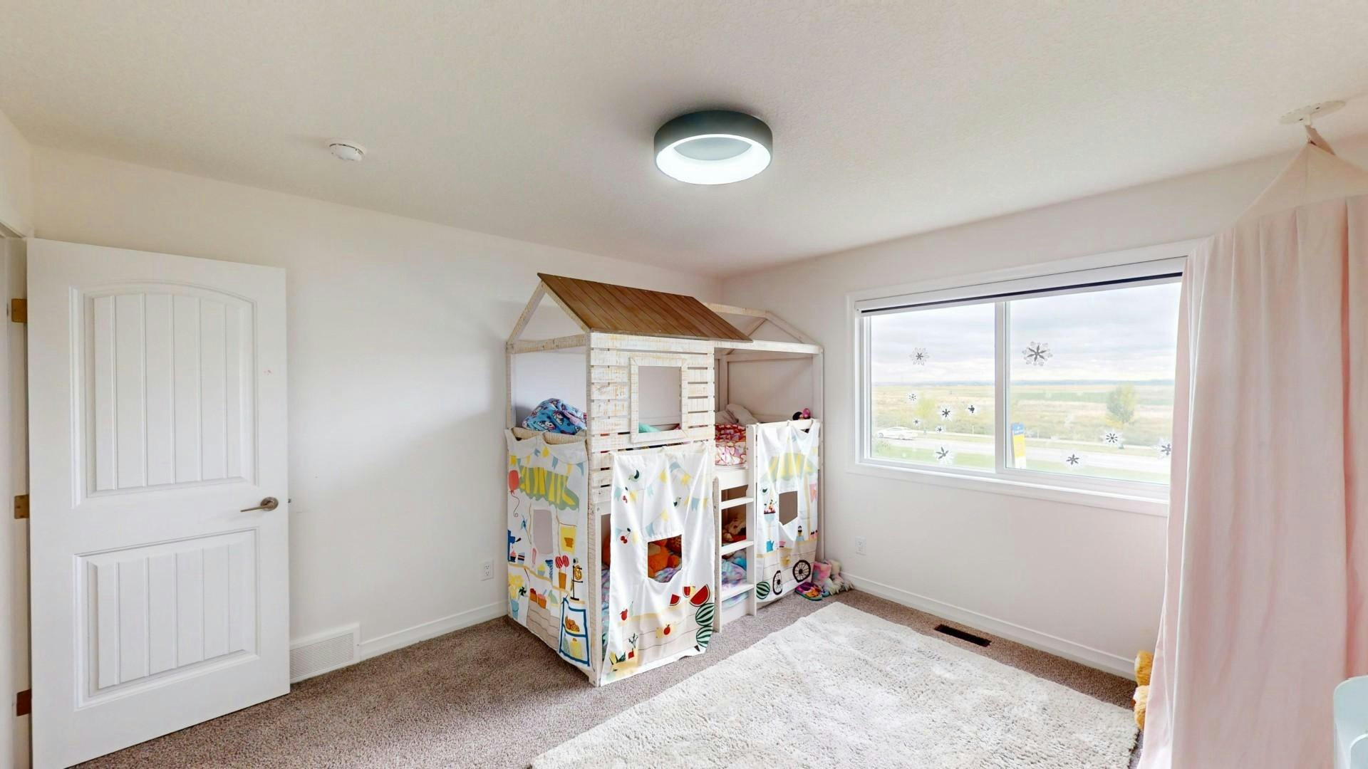 228 Magnolia Crescent Upper, Calgary, AB, T3M 3S4 - 9