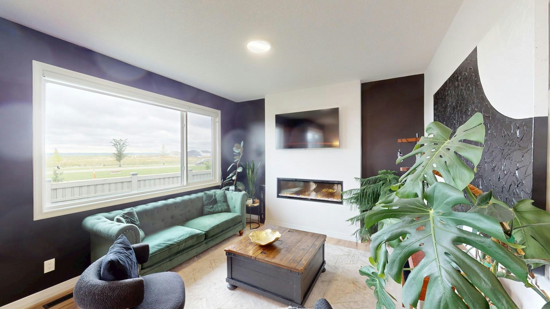 228 Magnolia Crescent Upper, Calgary, AB, T3M 3S4 - 4