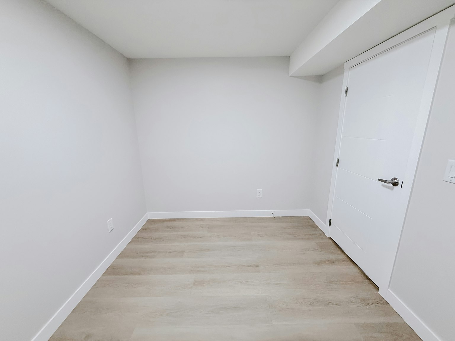 Lower-612 56 Avenue Southwest, Calgary, AB, T2V 0G8 - 8