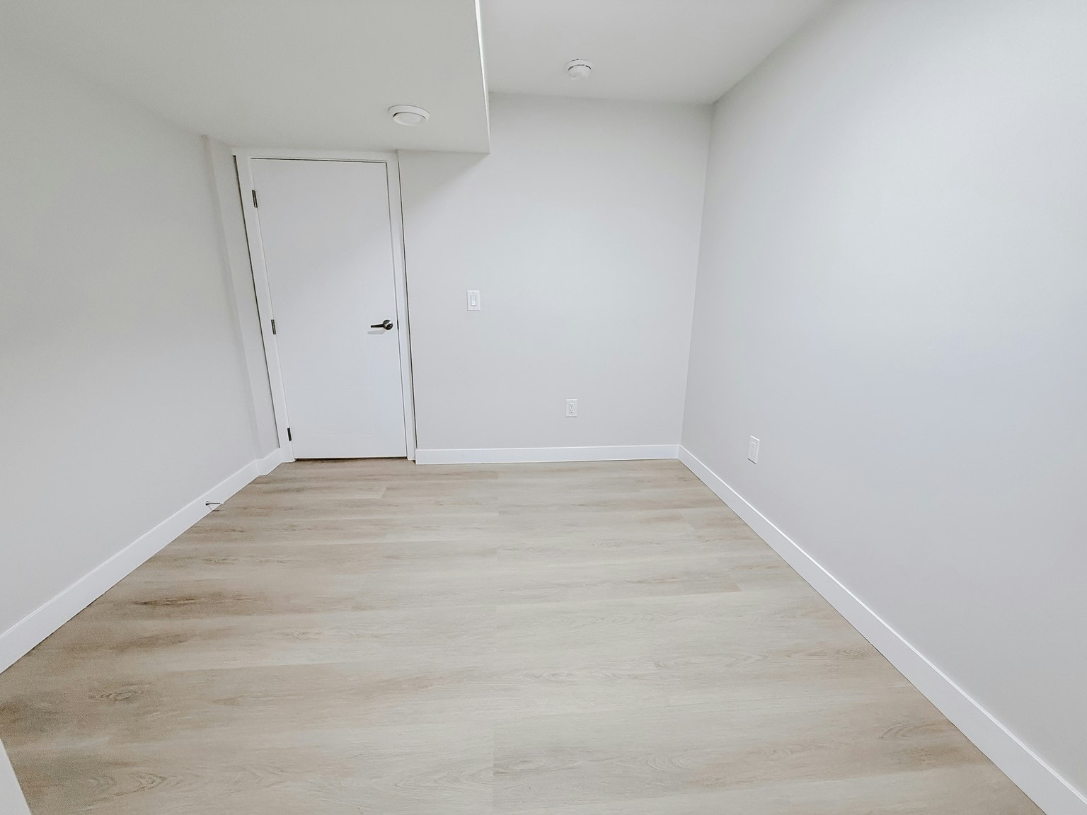 Lower-612 56 Avenue Southwest, Calgary, AB, T2V 0G8 - 14