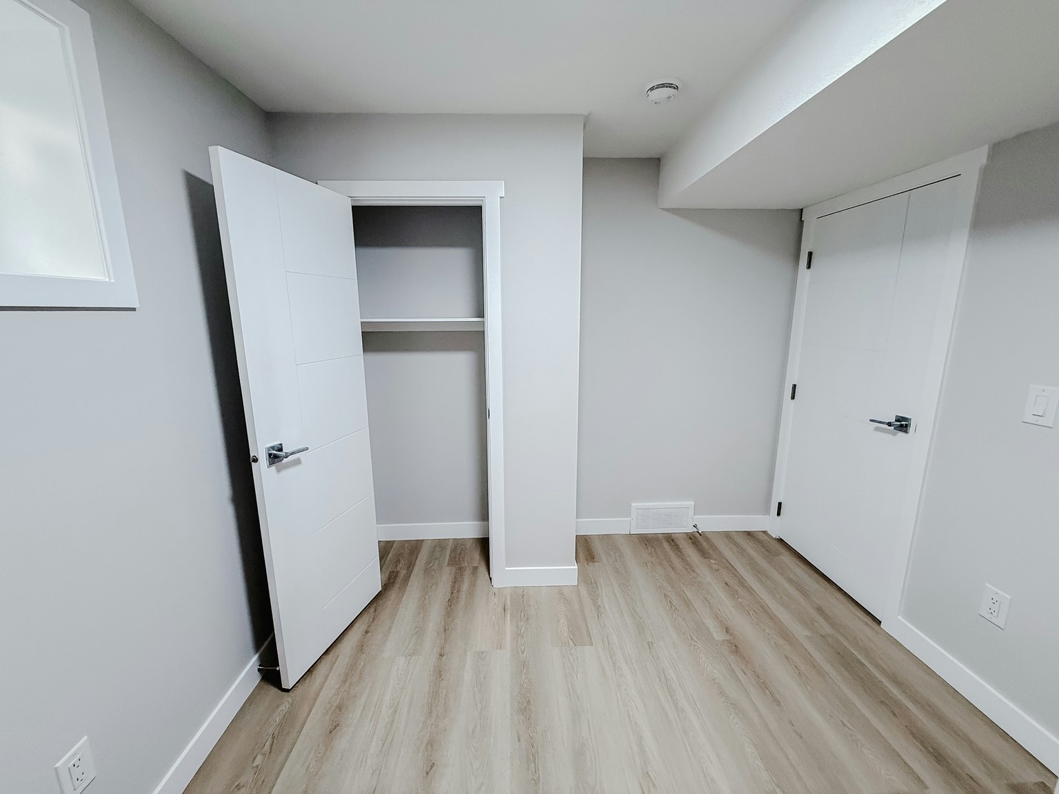 Lower-614 56 Avenue Southwest, Calgary, AB, T2V 0G8 - 9