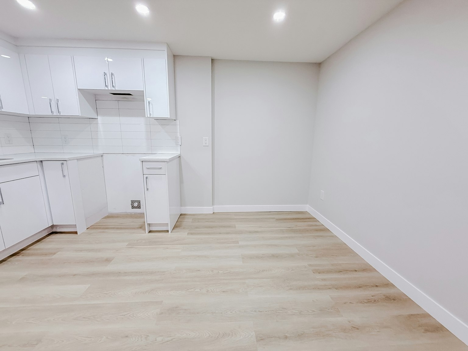 Lower-614 56 Avenue Southwest, Calgary, AB, T2V 0G8 - 5