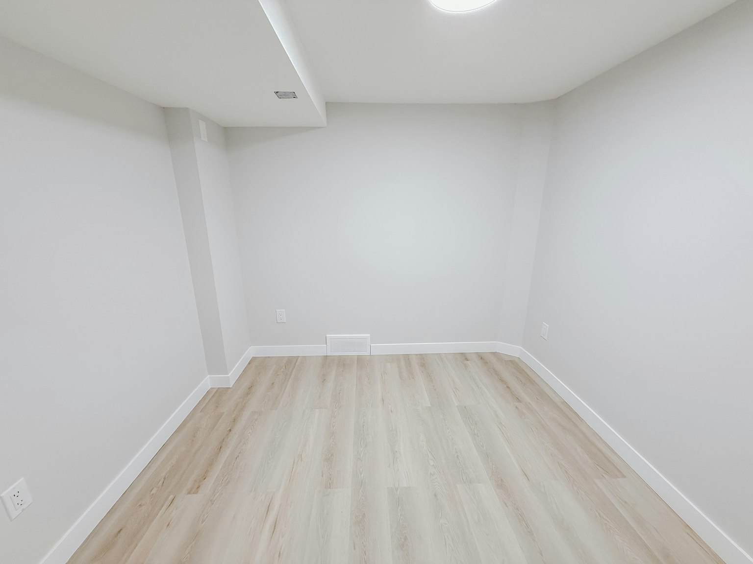Lower-614 56 Avenue Southwest, Calgary, AB, T2V 0G8 - 13