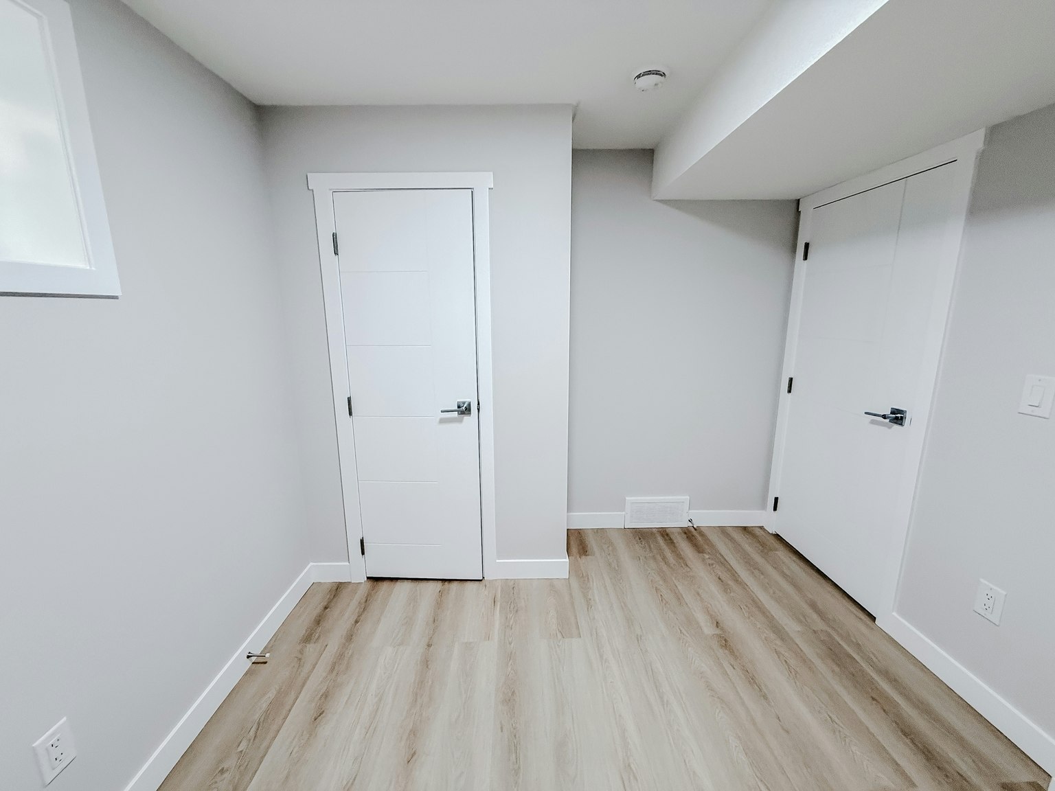 Lower-614 56 Avenue Southwest, Calgary, AB, T2V 0G8 - 8