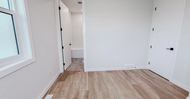 3920 77 Street, Calgary, AB, T3B 2N5 - 12