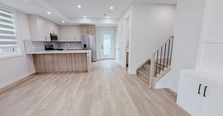 3920 77 Street, Calgary, AB, T3B 2N5 - 6