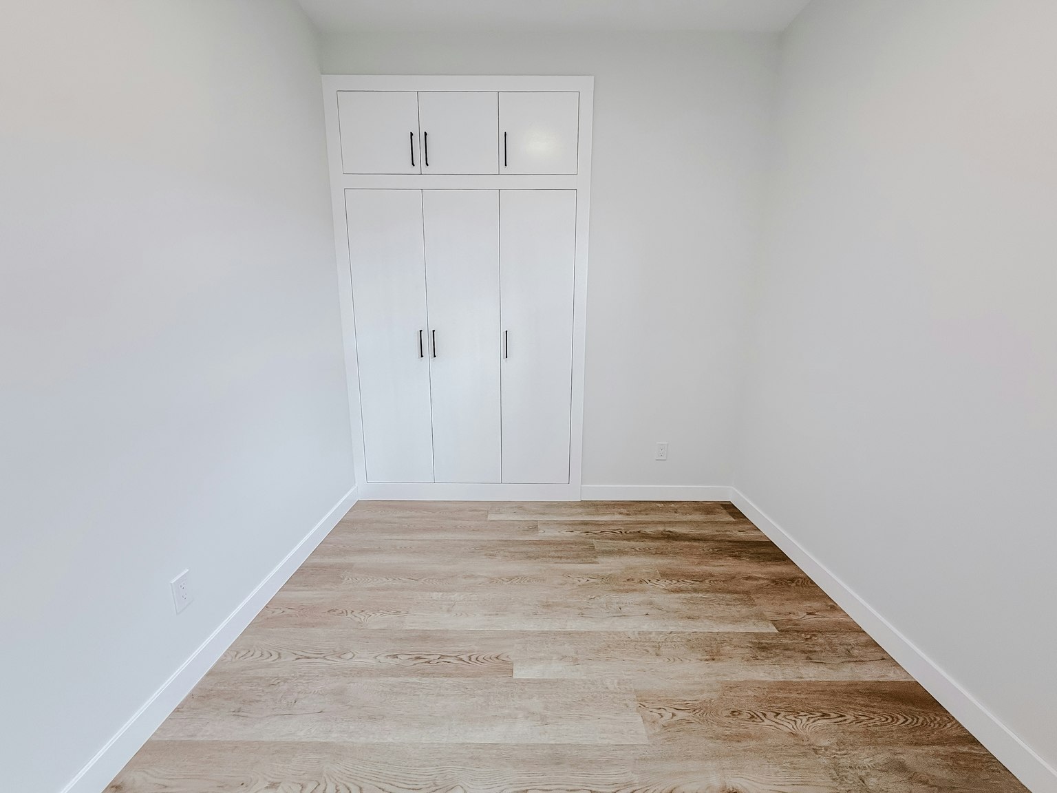 3920 77 Street, Calgary, AB, T3B 2N5 - 14