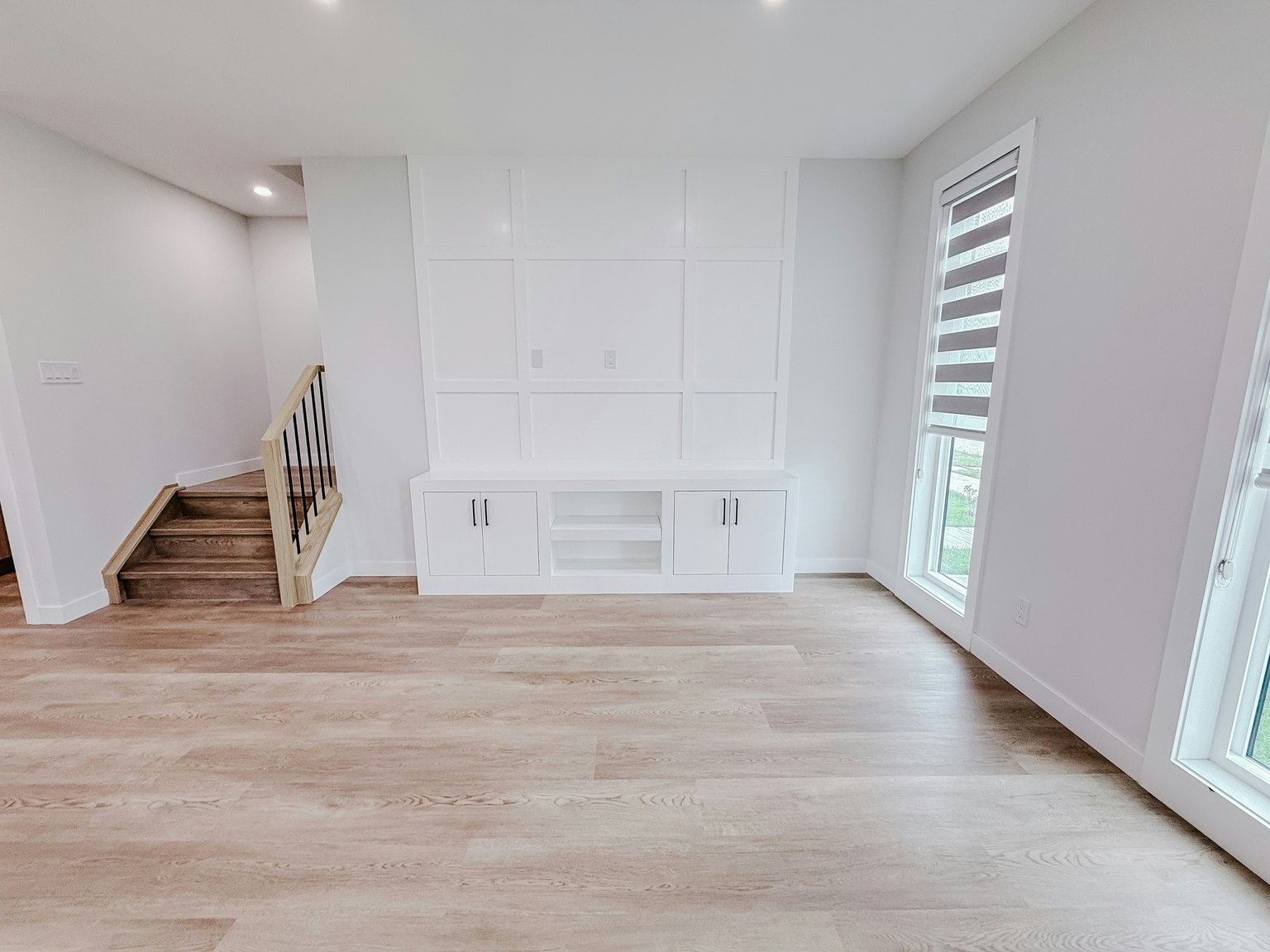 3920 77 Street, Calgary, AB, T3B 2N5 - 8