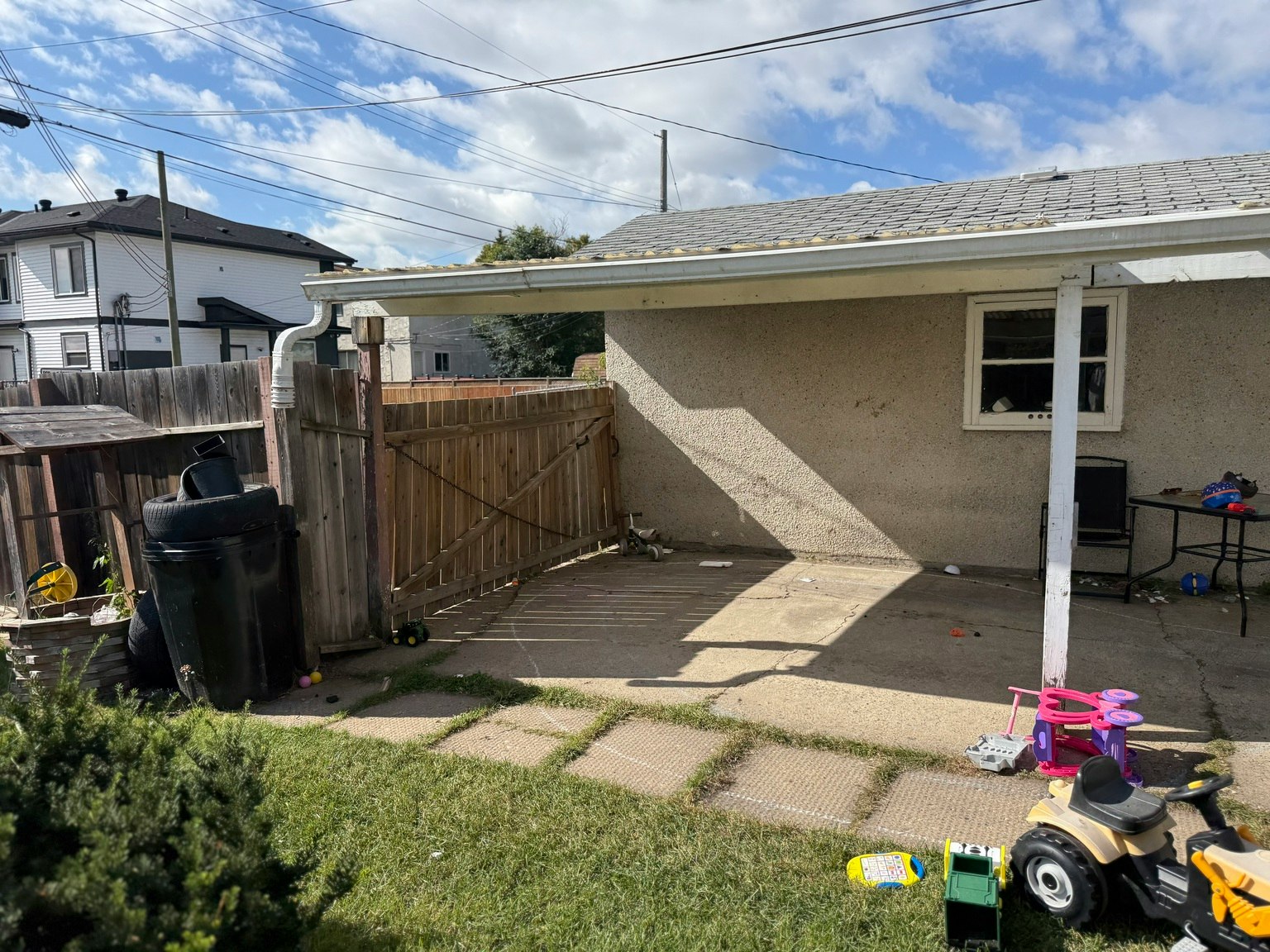 6011 131a Avenue Nw, Edmonton, AB, T5A 0H8 - 20