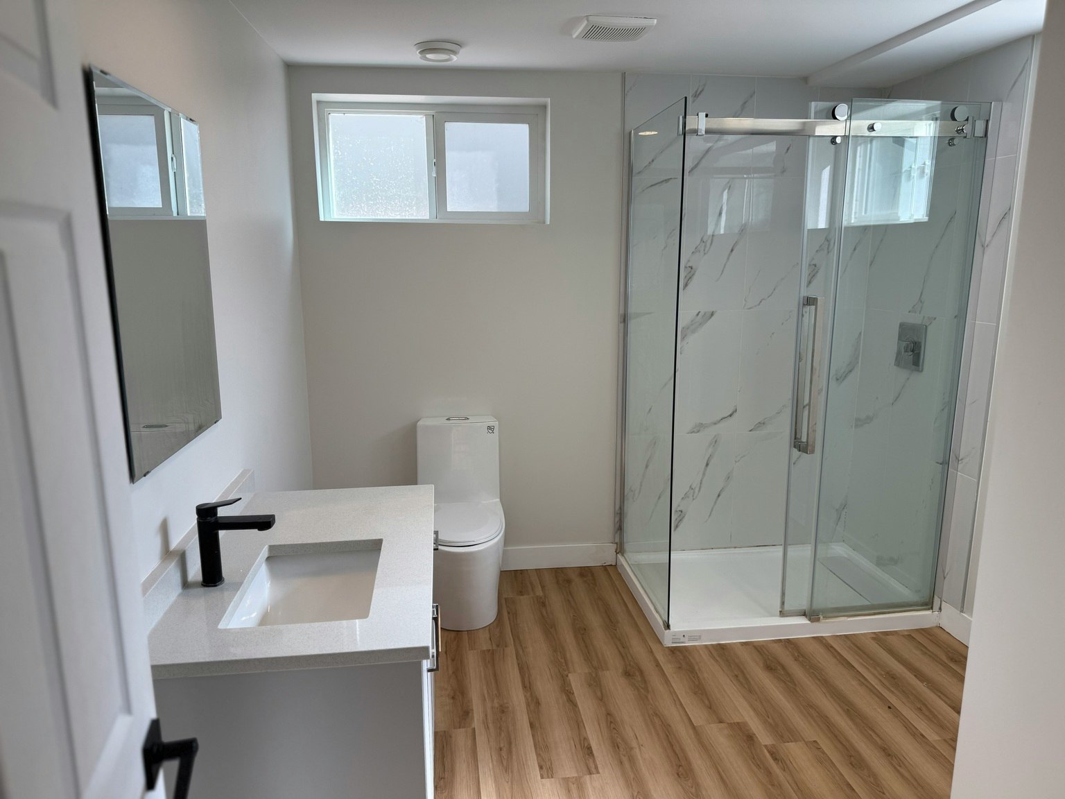 6011 131a Avenue Nw, Edmonton, AB, T5A 0H8 - 7