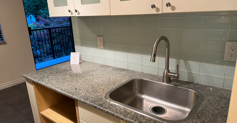 205-2222 Cambridge Street, Vancouver, BC, V5L 1E6 - 8