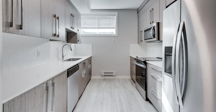 63 Raven Point Southeast, Calgary, AB, T3M 2K1 - 7