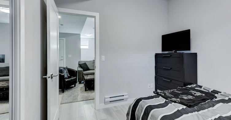 63 Raven Point Southeast, Calgary, AB, T3M 2K1 - 15