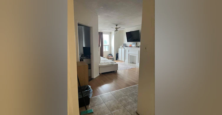 3-1292 Danforth Avenue, Toronto, ON, M4J 1M6 - 2