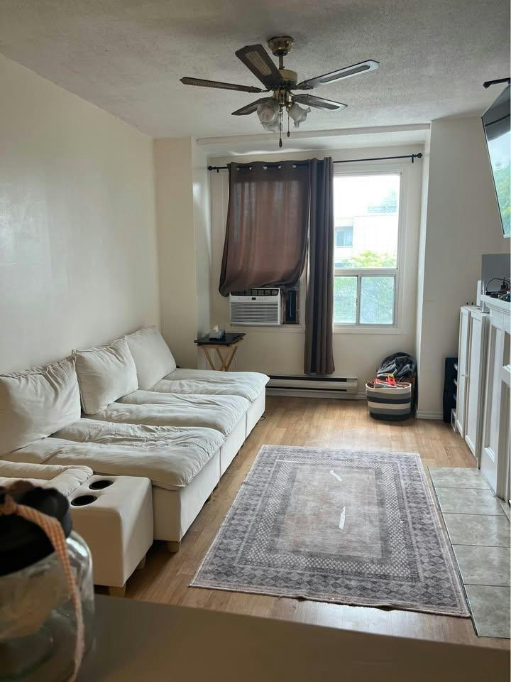 3-1292 Danforth Avenue, Toronto, ON, M4J 1M6