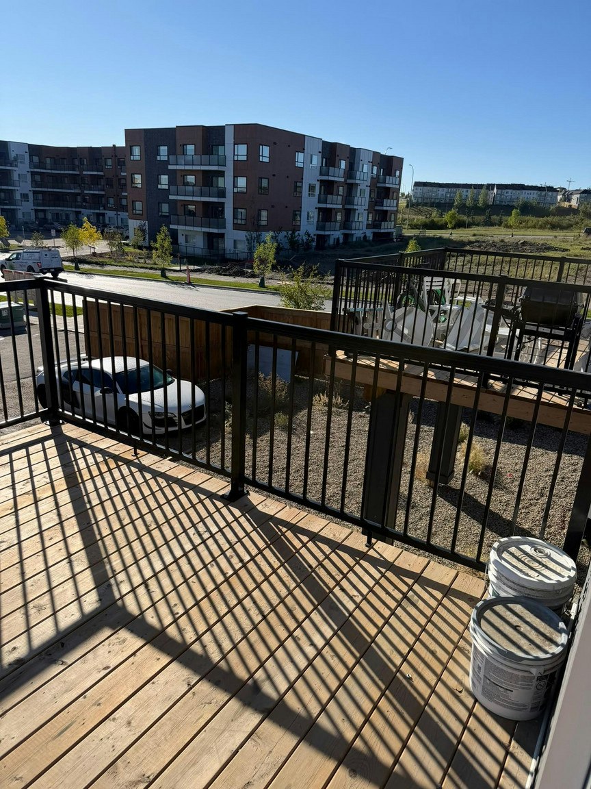 160 Edith Place Northwest, Calgary, AB, T3R 2E2 - 7