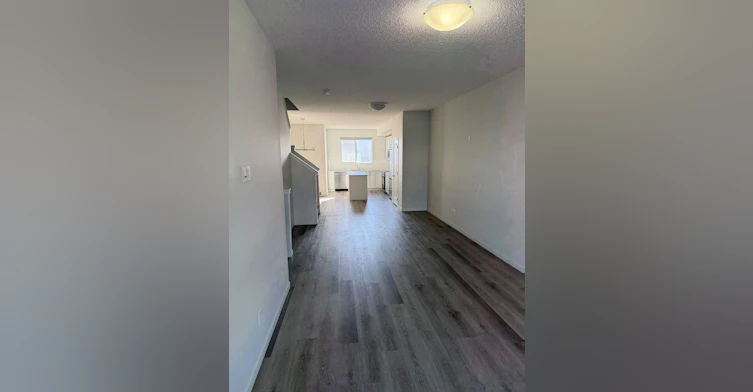 160 Edith Place Northwest, Calgary, AB, T3R 2E2 - 2