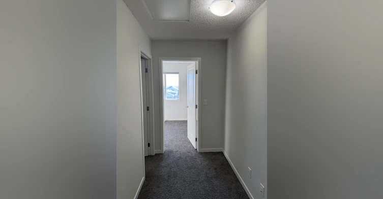 160 Edith Place Northwest, Calgary, AB, T3R 2E2 - 10